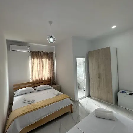 A & V Dodani 3*